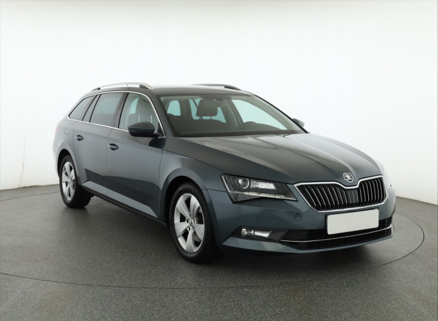 Škoda Superb 2019