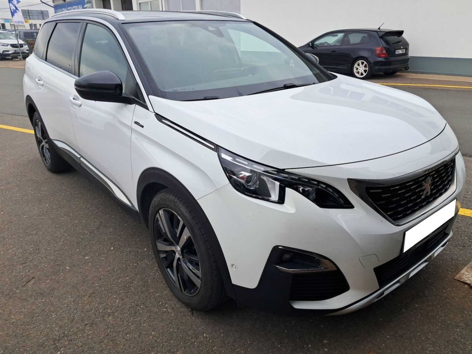Peugeot 5008 - 2019