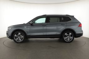 Volkswagen Tiguan - 2020