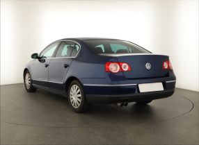 Volkswagen Passat - 2006