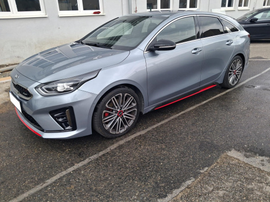 Kia ProCeed