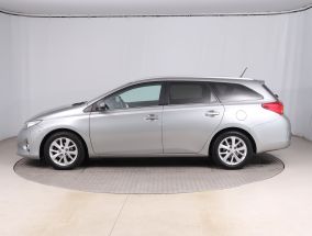 Toyota Auris - 2013