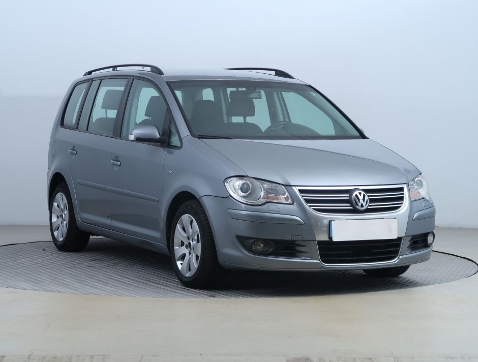 Volkswagen Touran - 2009