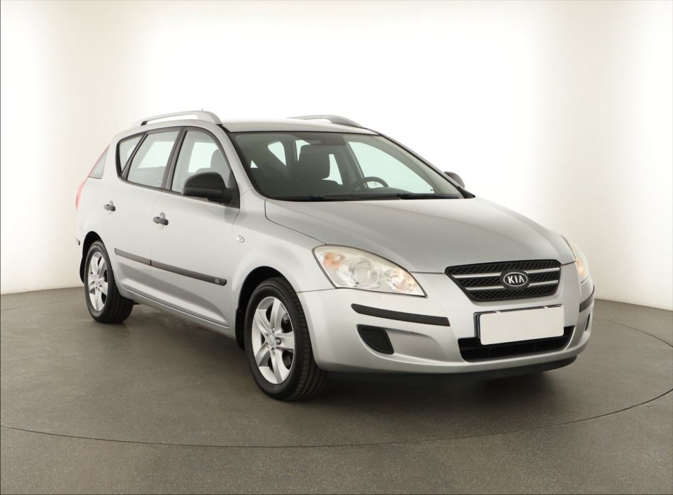 Kia Ceed - 2009