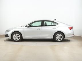 Skoda Octavia - 2023