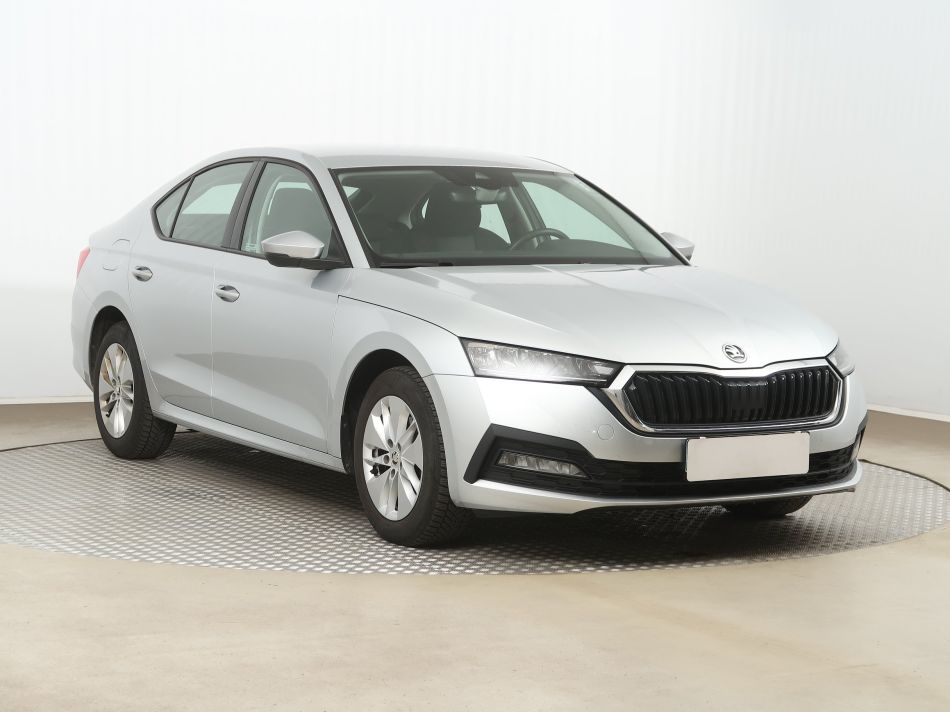 Skoda Octavia - 2023