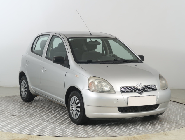 Toyota Yaris 2001