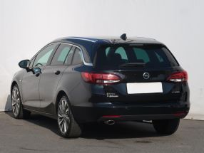 Opel Astra - 2016