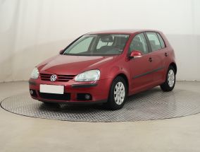 Volkswagen Golf - 2004