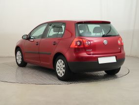 Volkswagen Golf - 2004