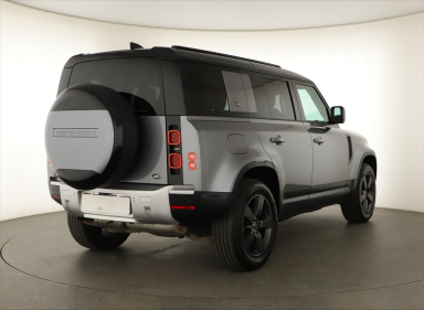 Land Rover Defender - 2020