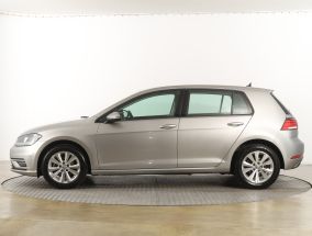 Volkswagen Golf - 2020