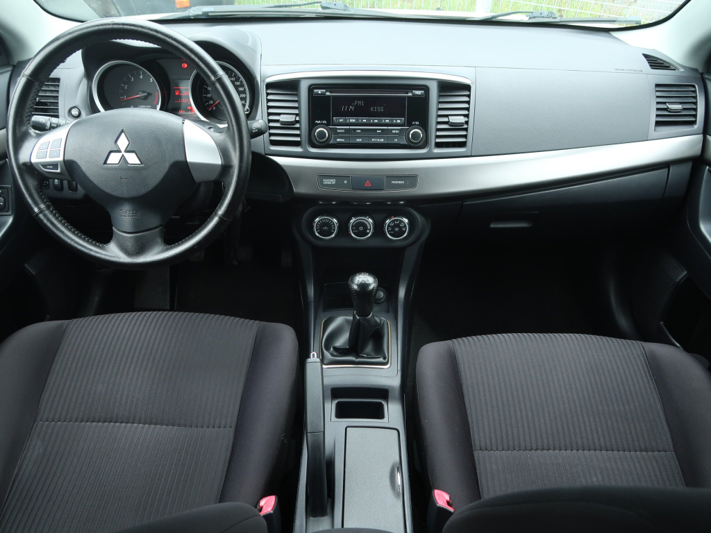 Mitsubishi Lancer
