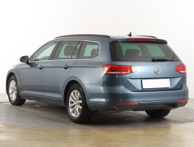 Volkswagen Passat - 2015