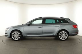 Skoda Superb - 2021