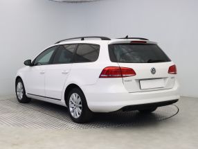 Volkswagen Passat - 2012
