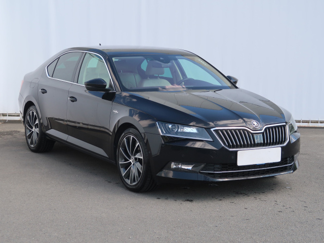 Škoda Superb, 2016