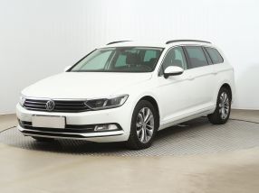 Volkswagen Passat - 2016