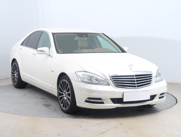 Mercedes-Benz S 2009