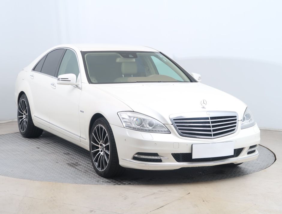 Mercedes-Benz S - 2009