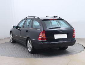 Mercedes-Benz C - 2007
