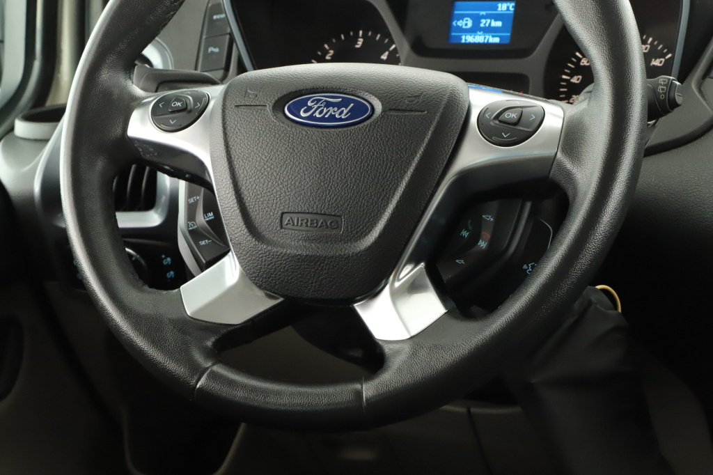 Ford Tourneo Custom