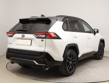 Toyota RAV 4 - 2025