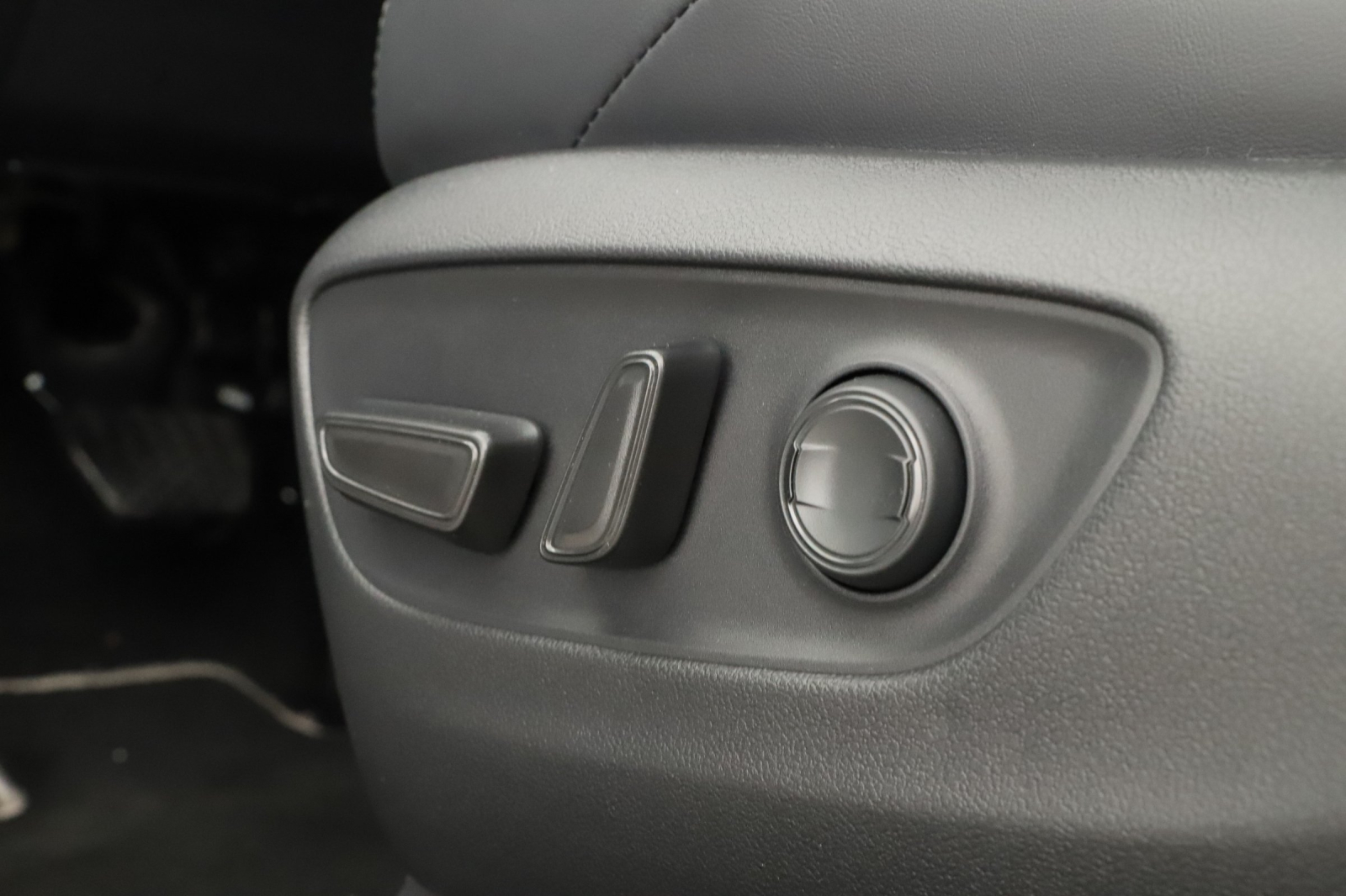 Toyota RAV 4 - 2025