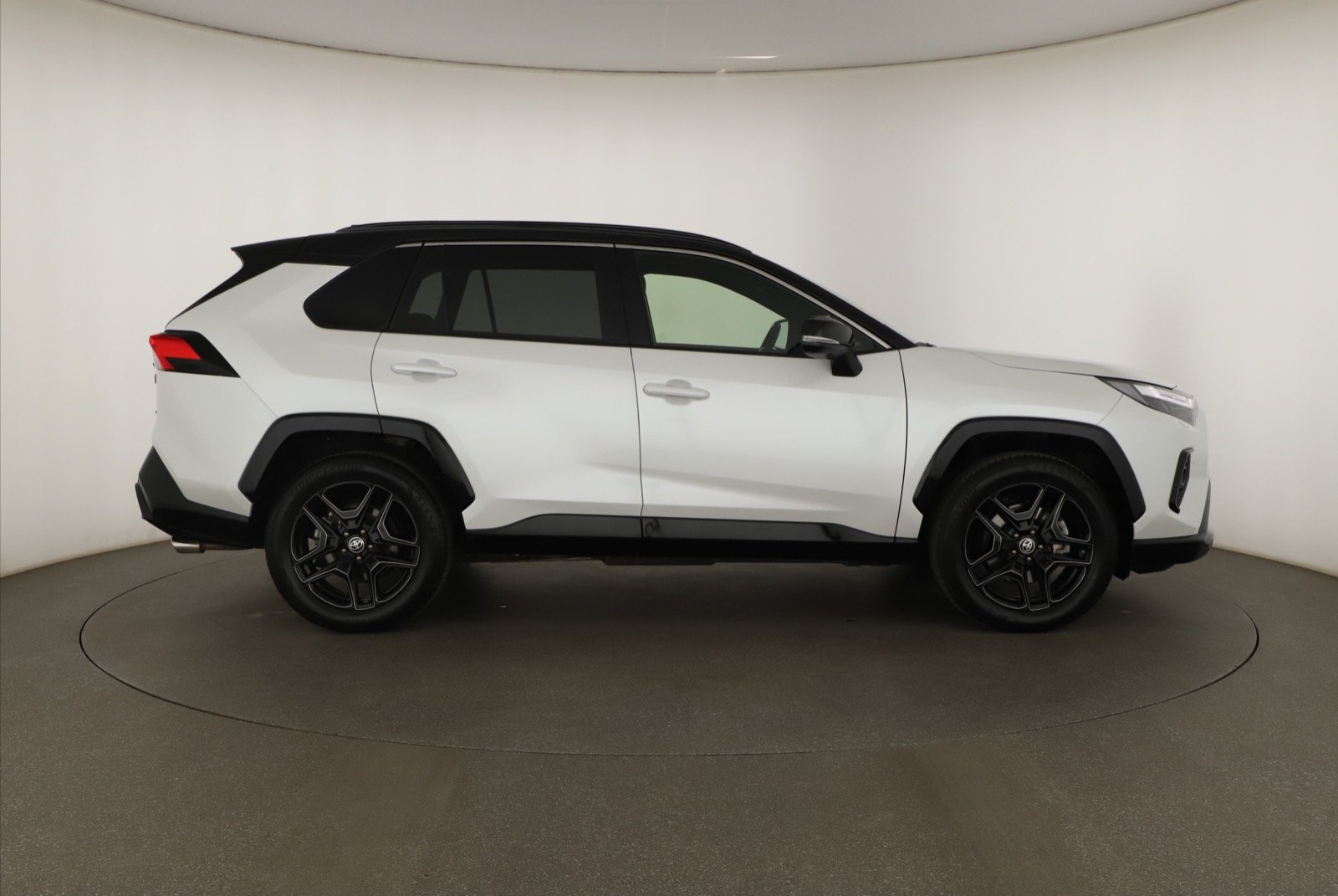 Toyota RAV 4 - 2025