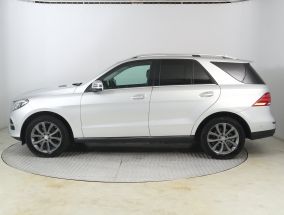 Mercedes-Benz GLE - 2016