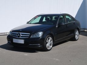 Mercedes-Benz C - 2011