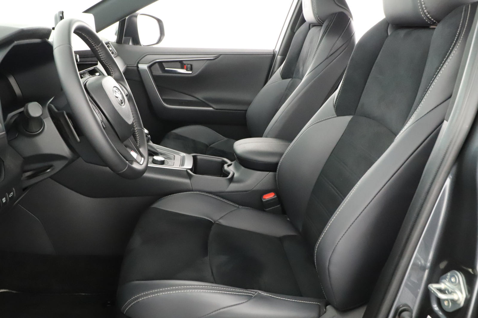 Toyota RAV 4 - 2025