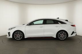 Kia ProCeed - 2022