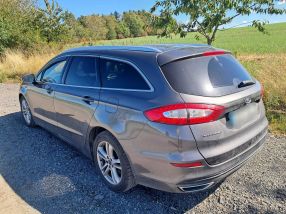 Ford Mondeo - 2015