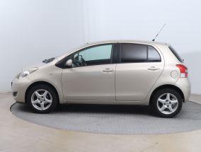 Toyota Yaris - 2011