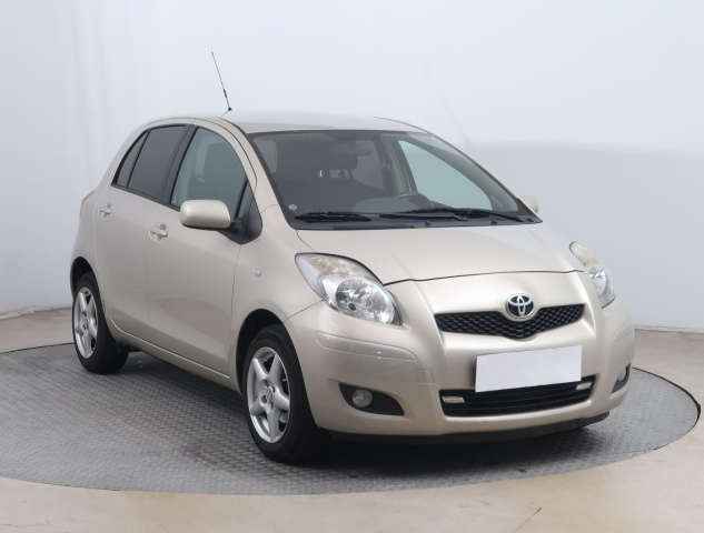 Toyota Yaris 2011
