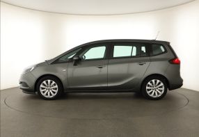Opel Zafira - 2019