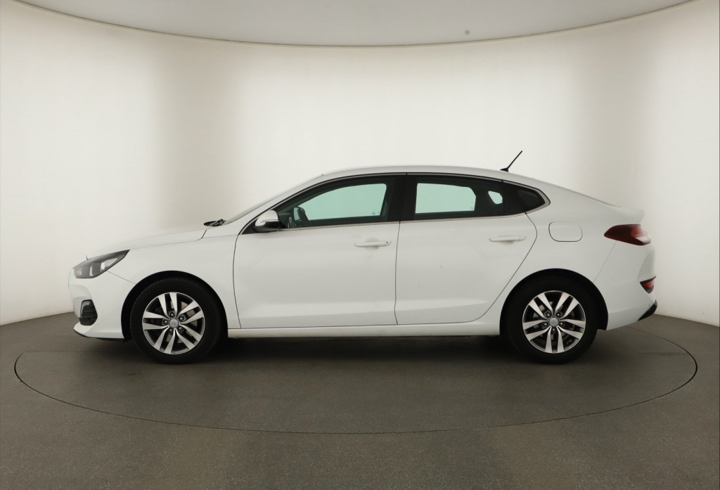 Hyundai i30 Fastback