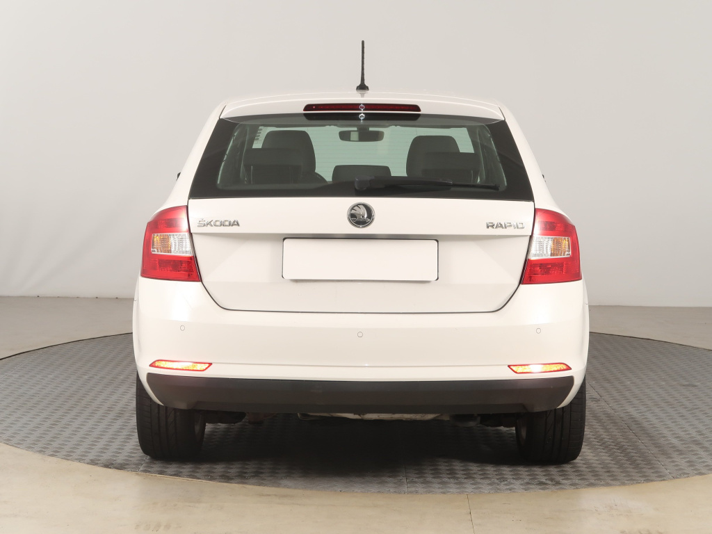 Škoda Rapid