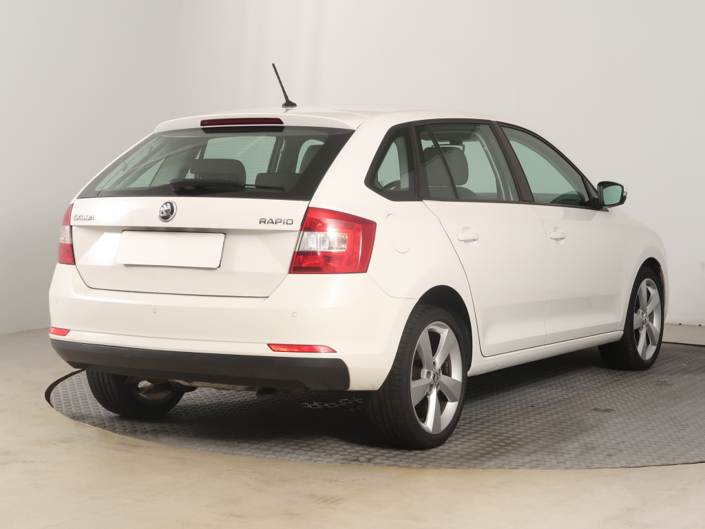 Škoda Rapid