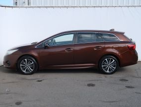 Toyota Avensis - 2016