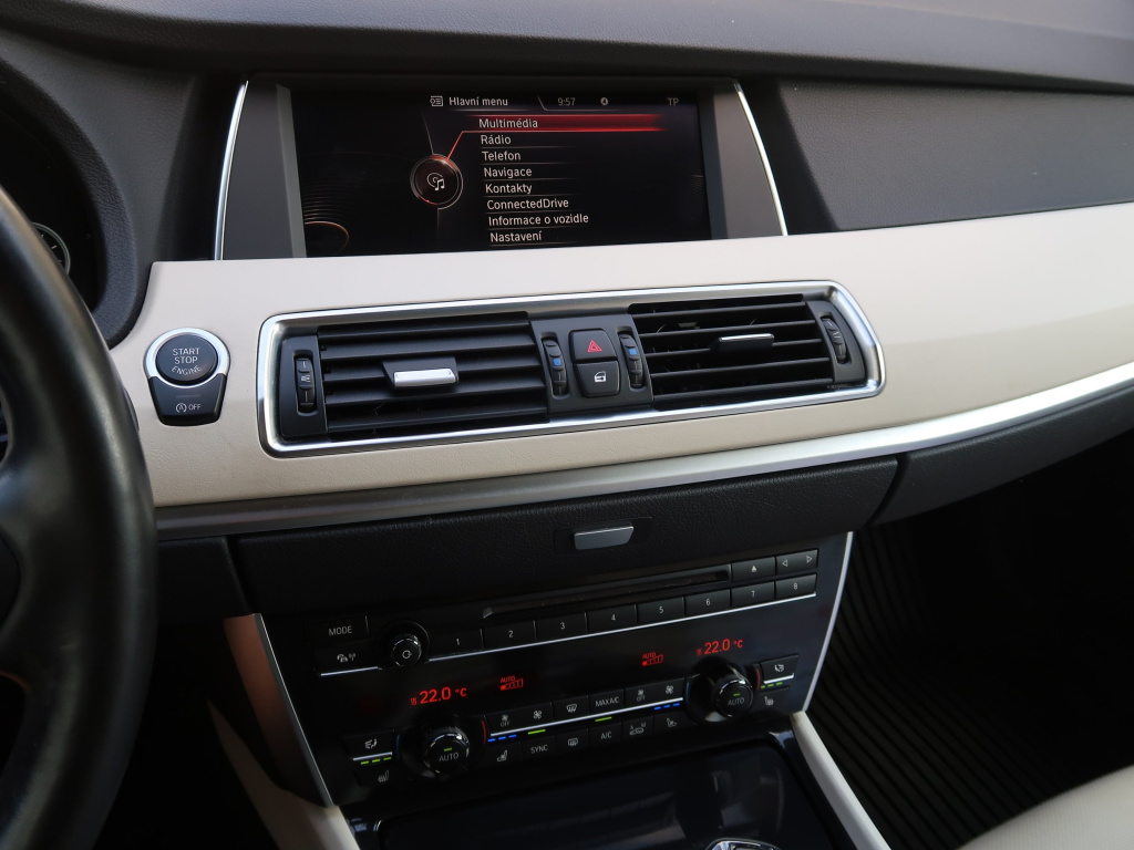 BMW 5GT