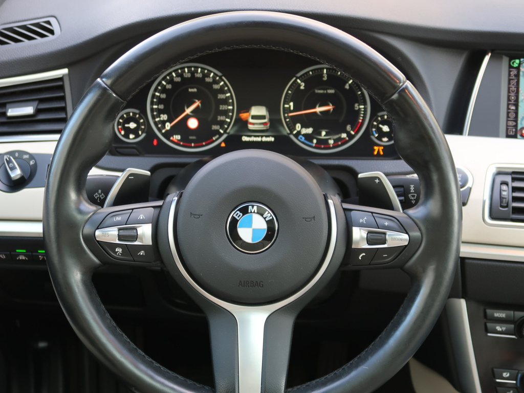 BMW 5GT