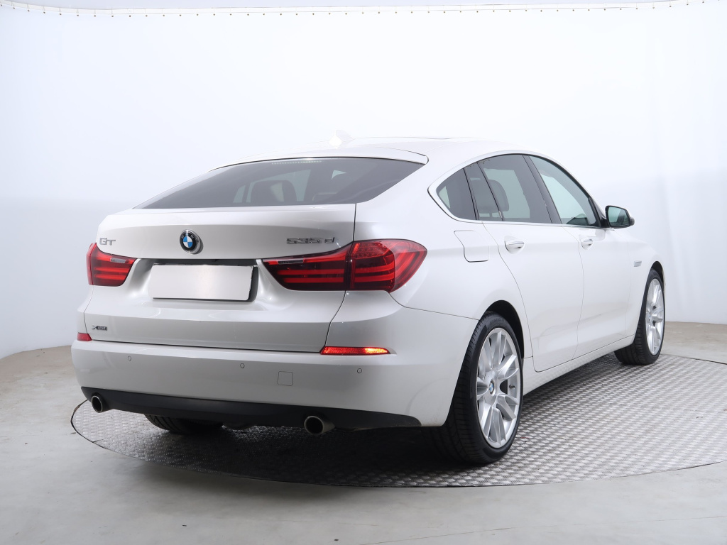 BMW 5GT