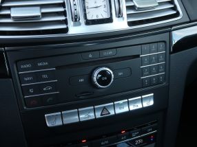 Mercedes-Benz E - 2017