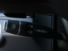 Mercedes-Benz E - 2017