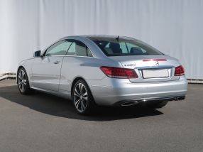 Mercedes-Benz E - 2017