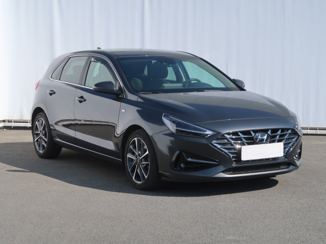 Hyundai i30 2021