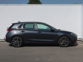 Hyundai i30 - 2021