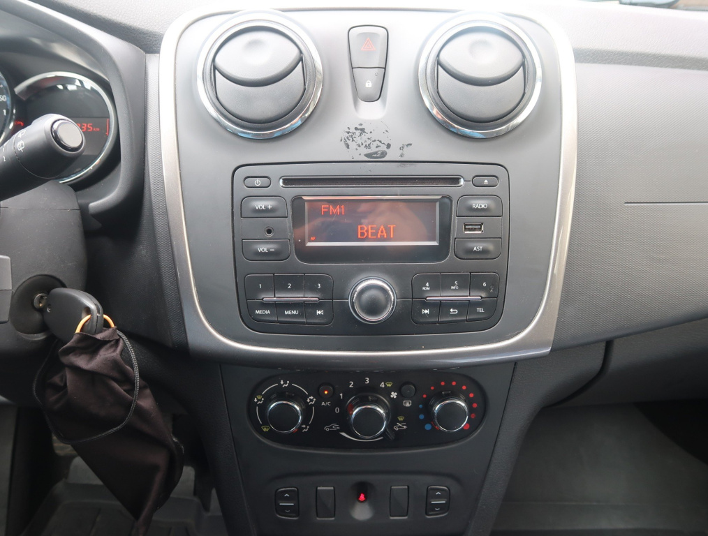 Dacia Logan